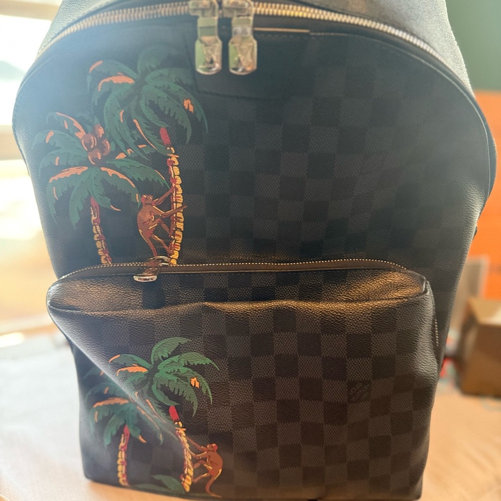 Louis Vuitton Damien Cobalt Blue (Jungle) District 
Backpack